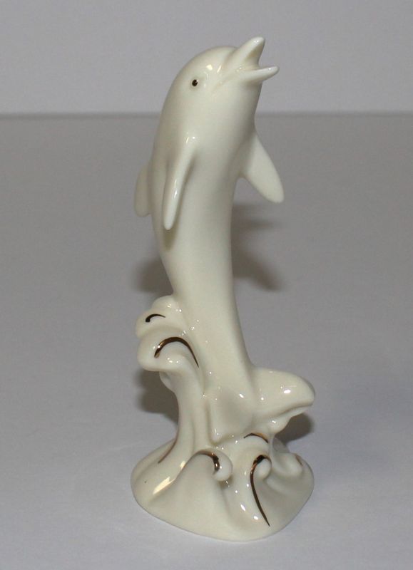 Lenox Classic Ivory Collection 4" Sea Prancer Dolphin Figurine with Gold Accents