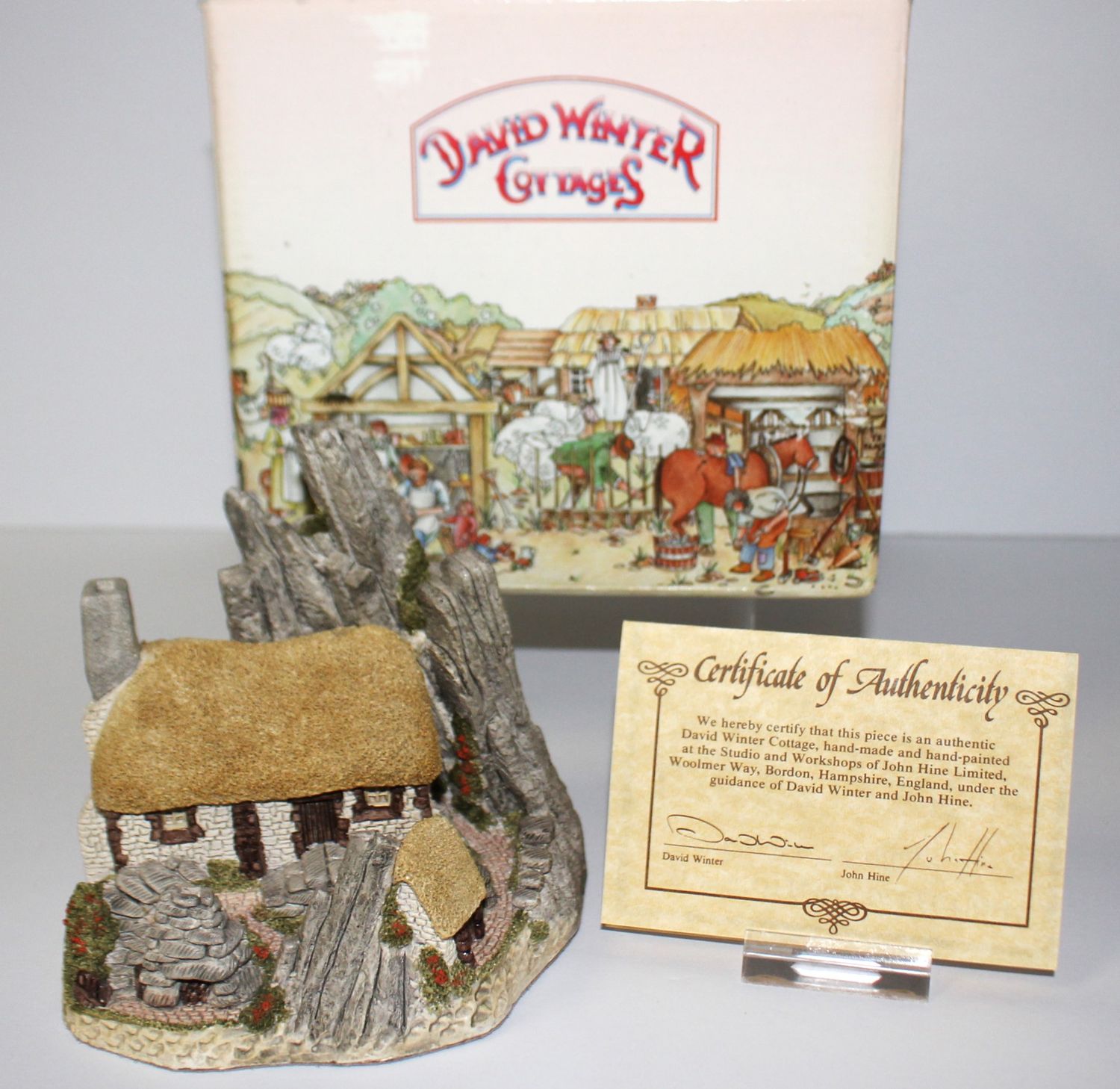 David Winter Crofter&#39;s Cottage 1986 Scottish Collection in Box with COA