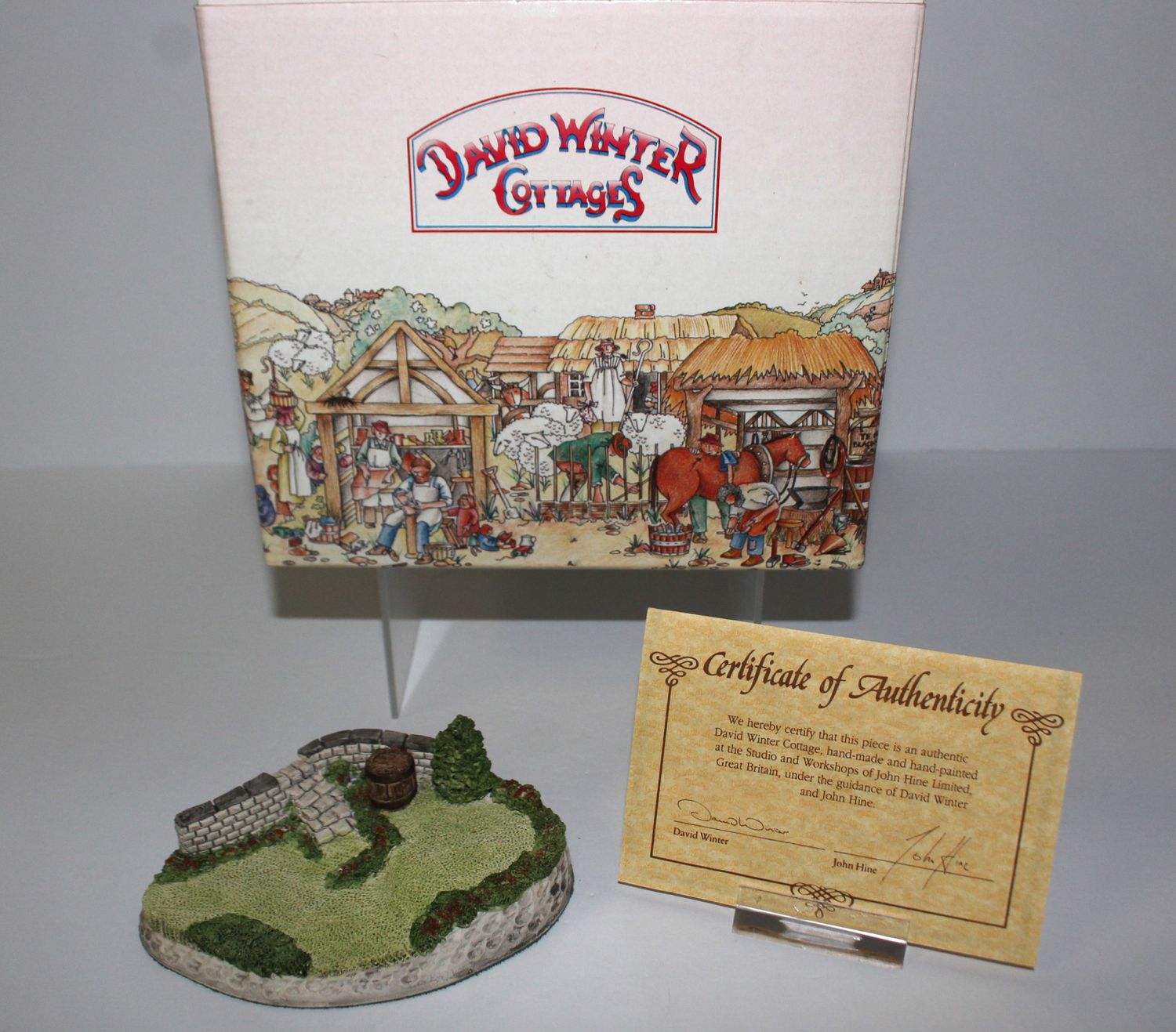 David Winter Scene Collection 1992 At the Bothy Cottage in Box with COA