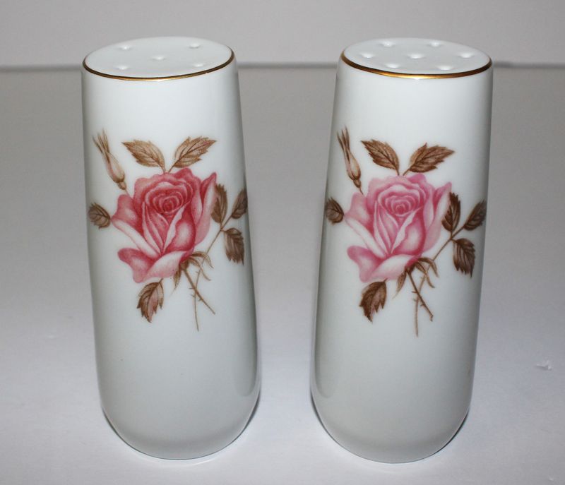 STYLE HOUSE Rosemont Fine China Pink Rose Salt &amp; Pepper Shaker Set, Japan
