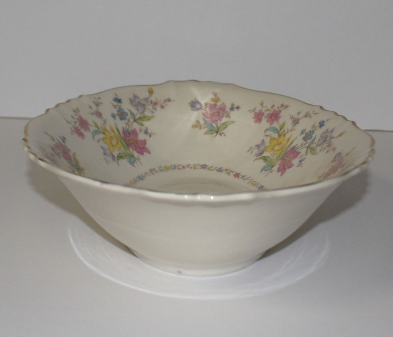SYRACUSE “Briarcliff” Federal Shape 10" Oval Vegetable Serving Bowl