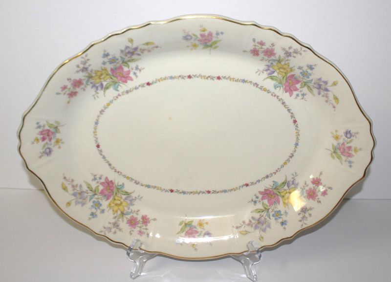 SYRACUSE “Briarcliff” Federal Shape 16&quot; Oval Serving Platter