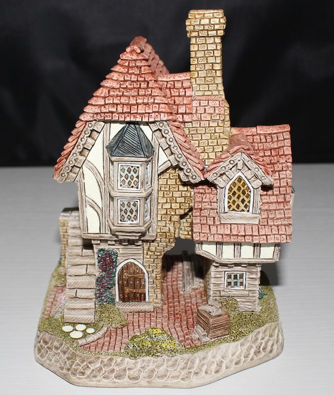 David Winter "The Joinery" 1999 Collectors Guild Scene in Original Box, COA