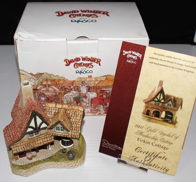 David Winter &quot;Firkin Cottage&quot; 2001 Collectors Guild Scene in Box with COA