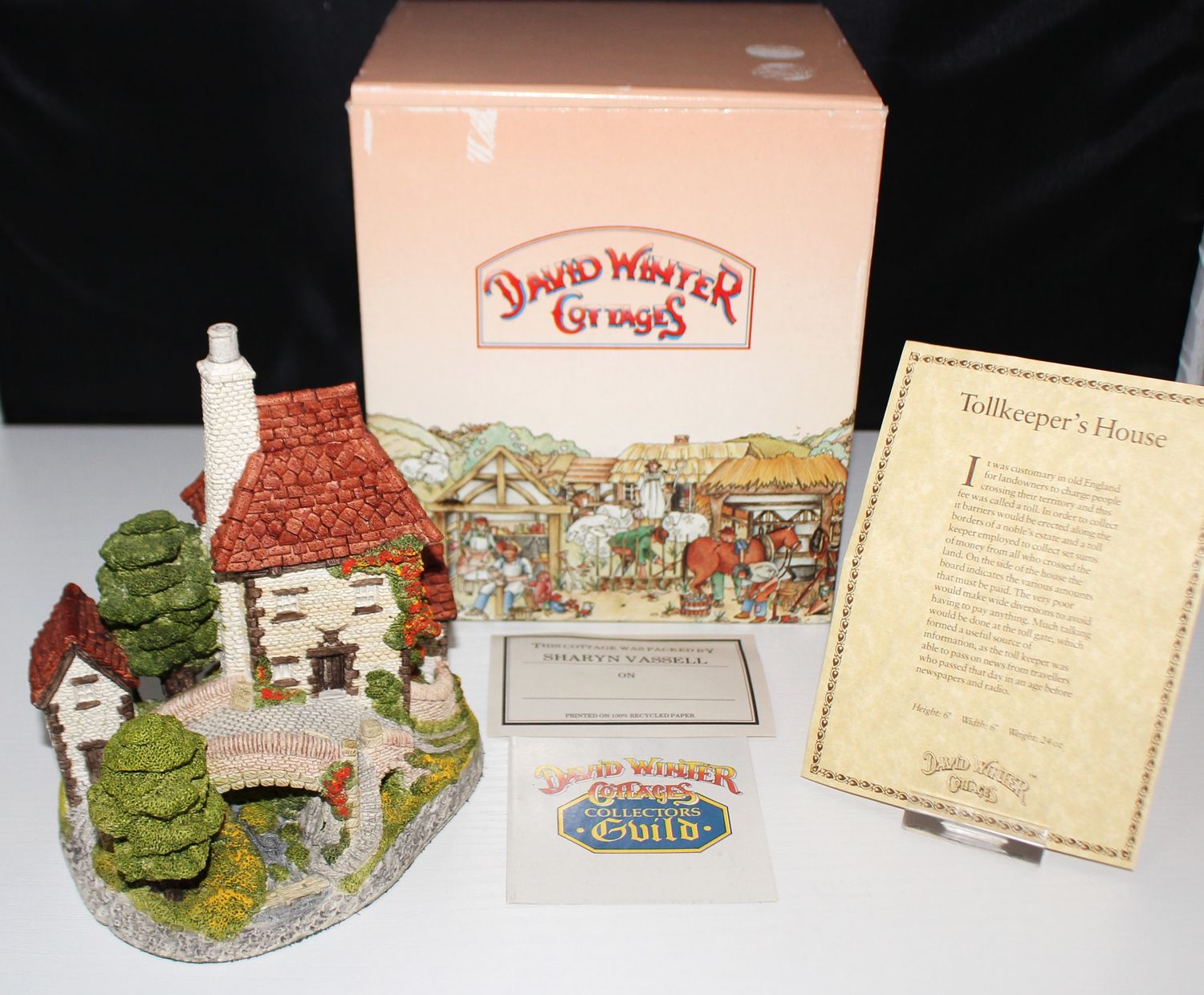 David Winter &quot;Tollkeepers Cottage&quot; 1984 Country Collection in Box with COA