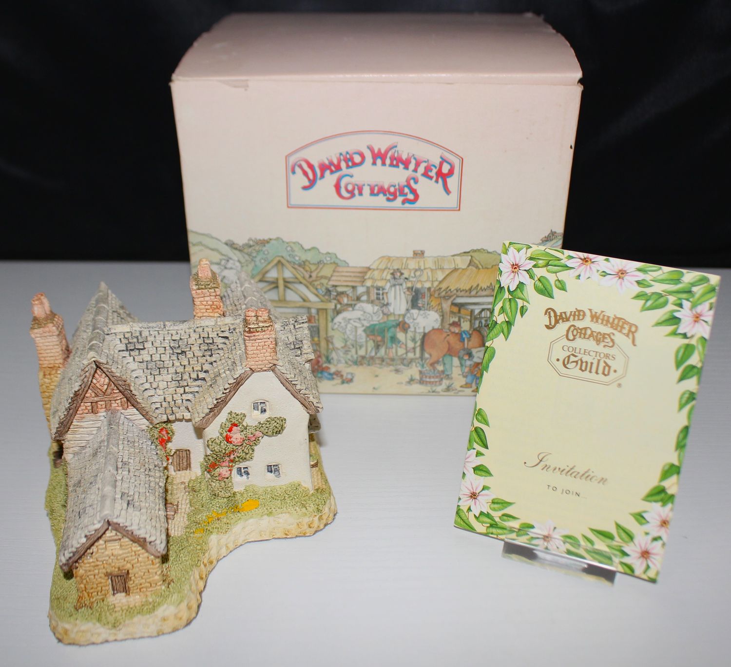 David Winter &quot;John Benbow&#39;s Farmhouse&quot; 1987 Country Collection in Original Box