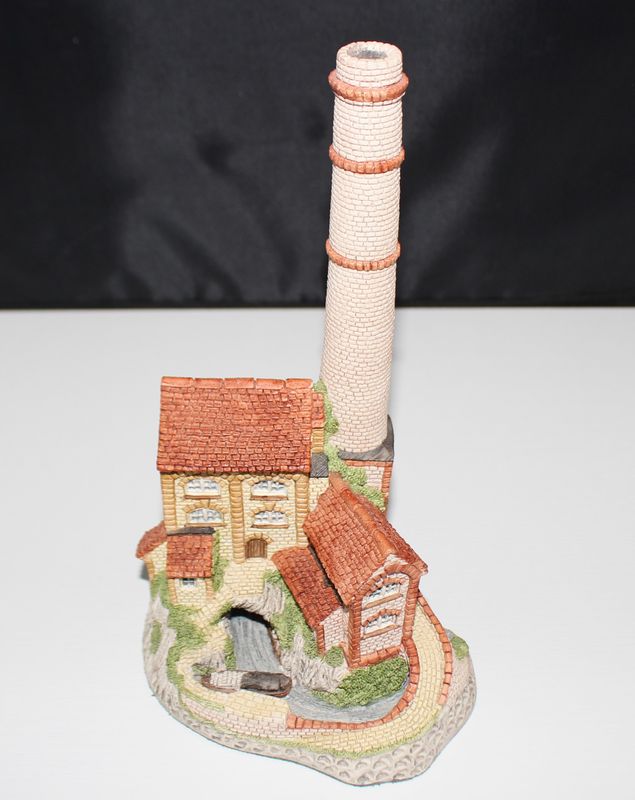 David Winter Cottage "Derbyshire Mill" 1987 Midlands Collection in Box with COA