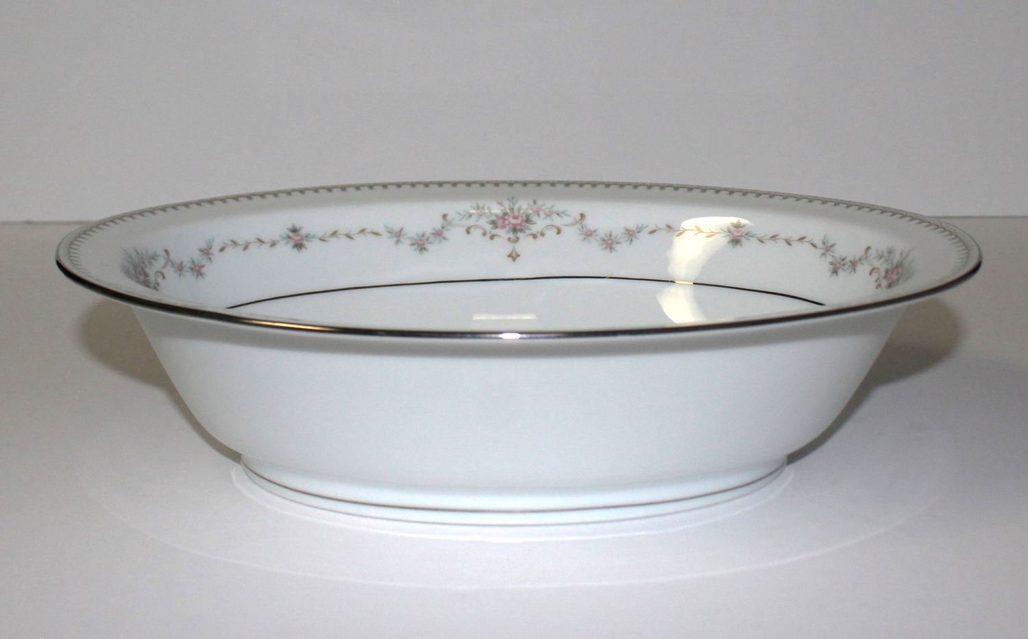 Noritake Fairmont 6102 Pink Flowers Platinum Trim 10&quot; Oval Vegetable Bowl