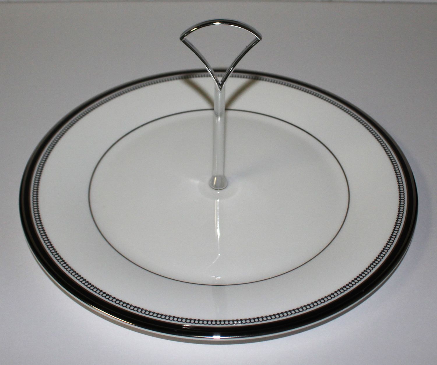 Royal Doulton SARABANDE 5023 Round Serving Plate with Silver Handle, England