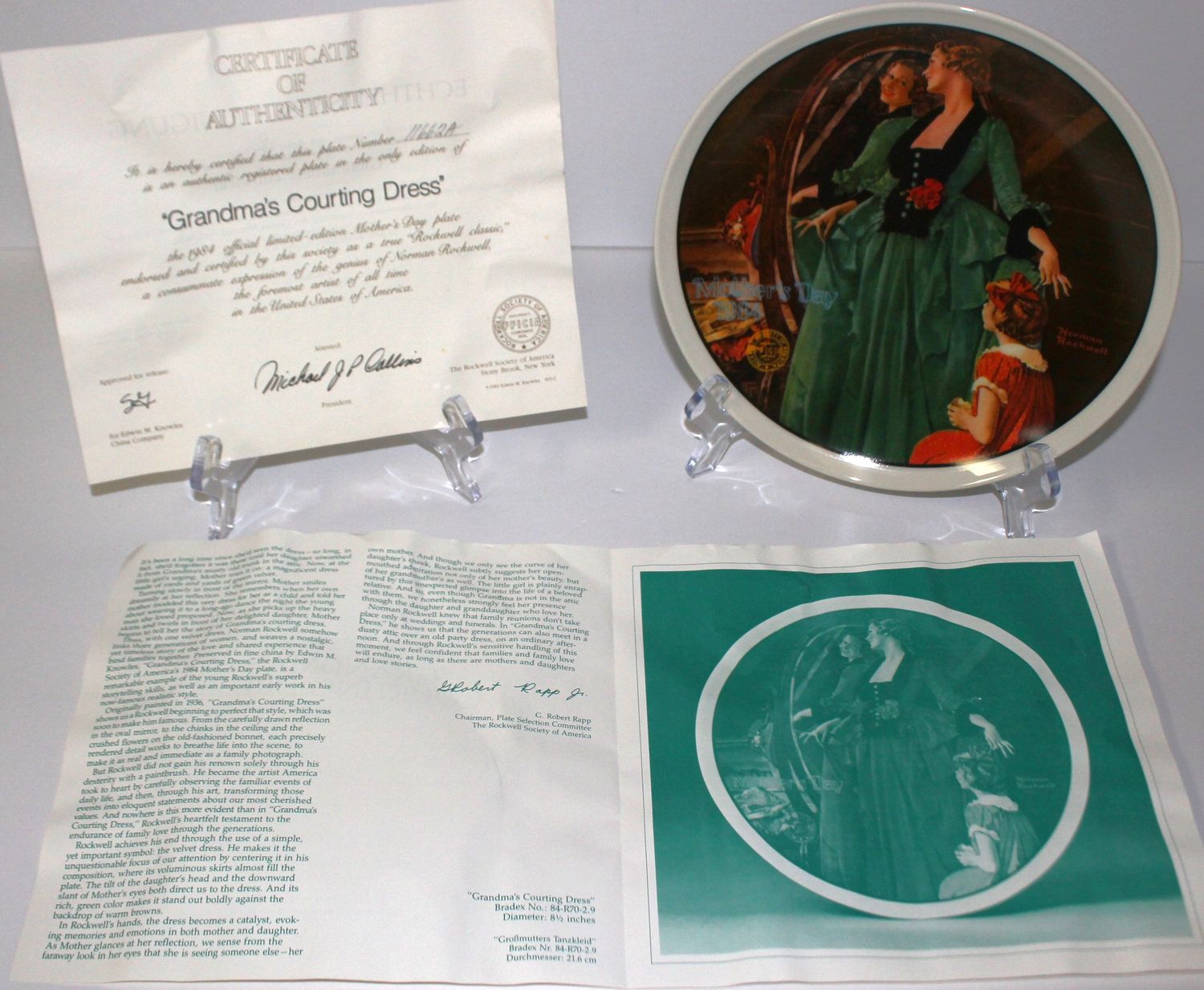 Norman Rockwell “GRANDMA&#39;S COURTING DRESS” 1984 Mother’s Day Collector Plate
