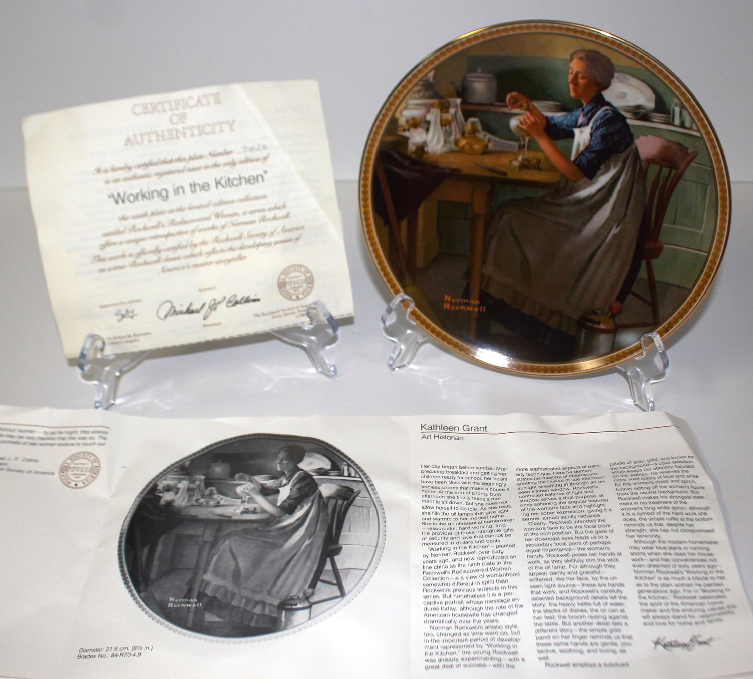 Norman Rockwell “WORKING IN THE KITCHEN” Rediscovered Women 1984 Collector Plate