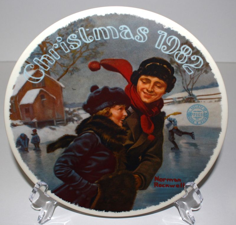 Norman Rockwell “CHRISTMAS COURTSHIP” 1982 Annual Christmas Collector Plate, COA