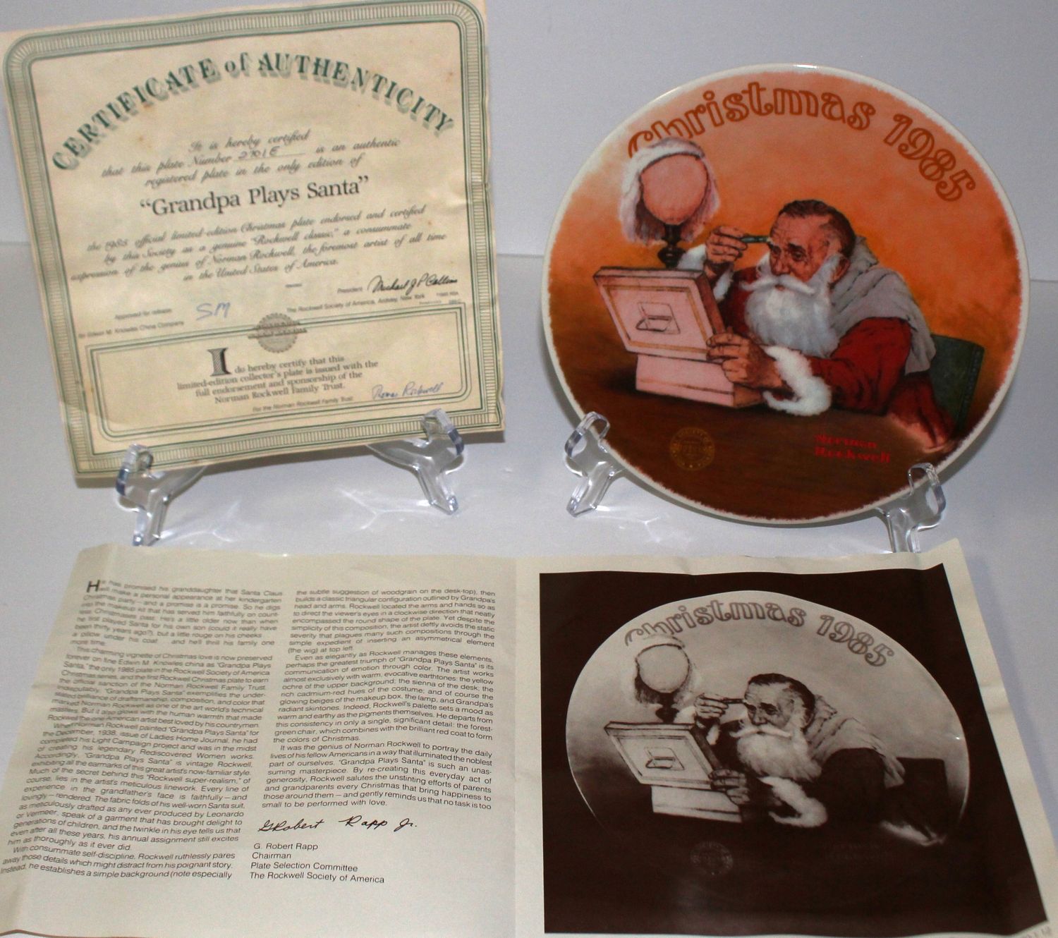 Norman Rockwell “GRANDPA PLAYS SANTA” 1985 Annual Christmas Collector Plate, COA