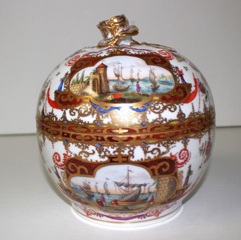 Dresden Helena Wolfsohn Hand Painted Harbor Scenes 7.5” Rose Finial Covered Bowl