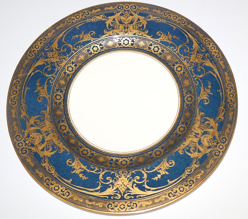 Royal Worcester 1926 Cobalt Powder Blue and Gilt Gold 10 5/8” Cabinet Plate