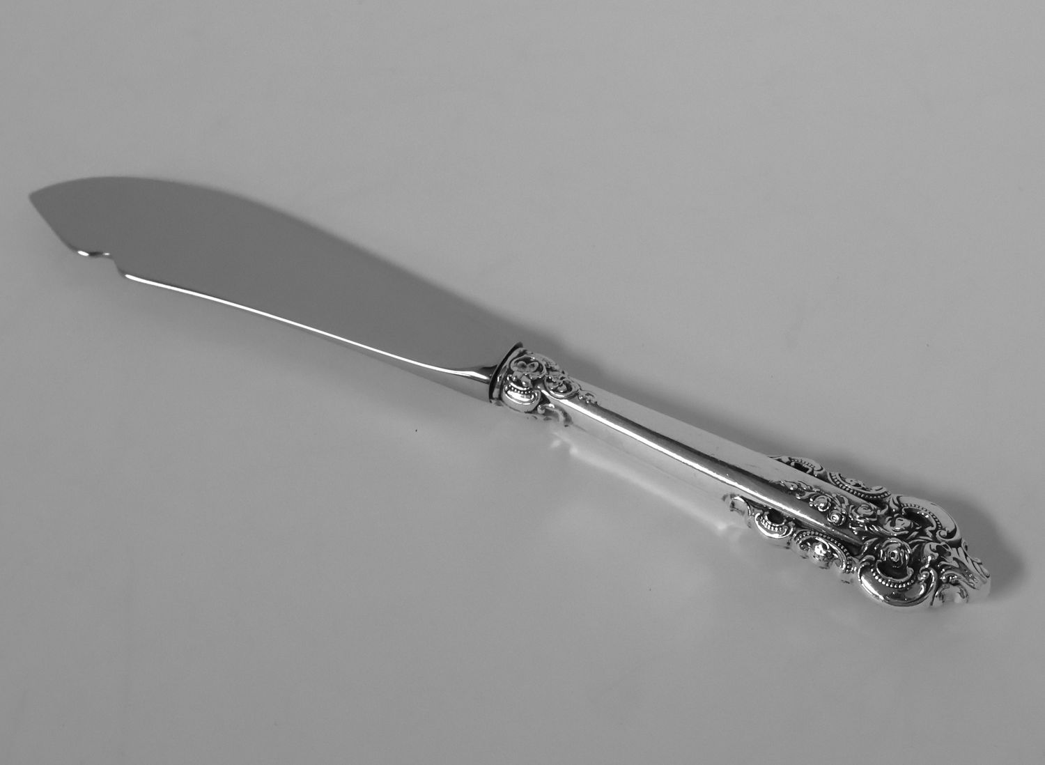 Wallace Grande Baroque Sterling Silver 6 5/8” Master Butter Knife – No Monogram