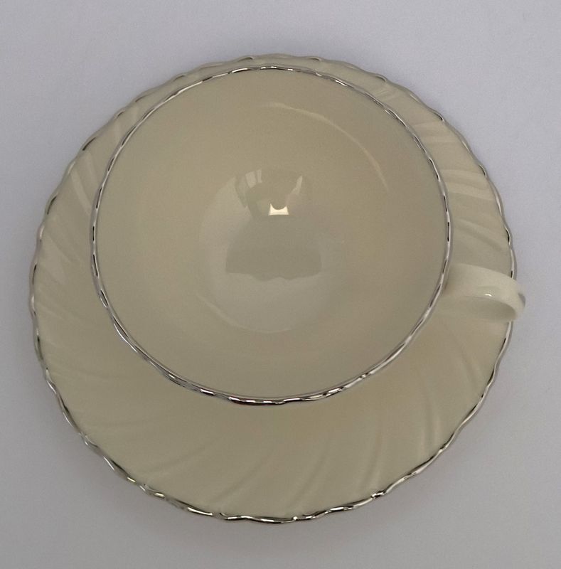 Lenox Weatherly Ivory Cup &amp; Saucer Set – Elegant Swirl Design with Platinum Trim