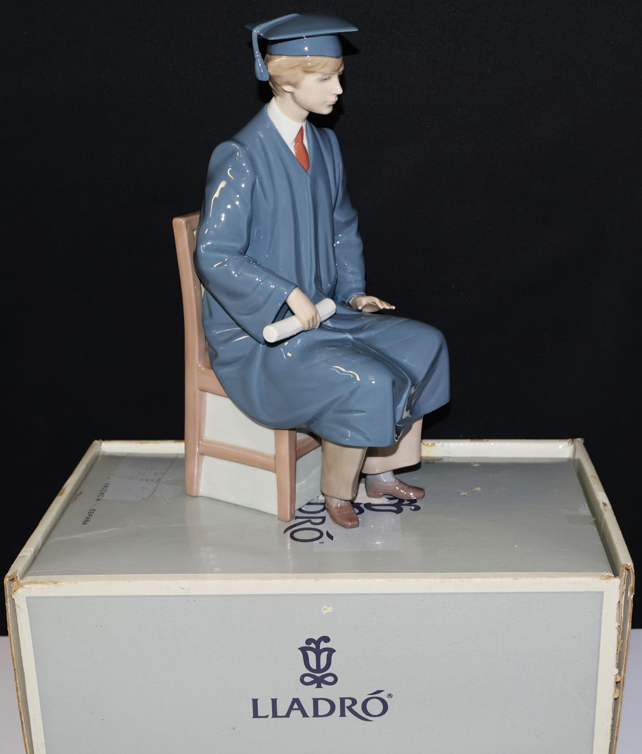 Lladro &quot;Boy Graduate&quot; #5198 - 11” Glossy Porcelain Figurine - Mint in Original Box