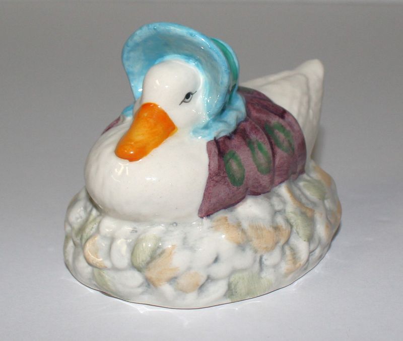 Beswick &quot;Jemima Puddleduck&quot; Beatrix Potter’s Porcelain Figurine, Made in England