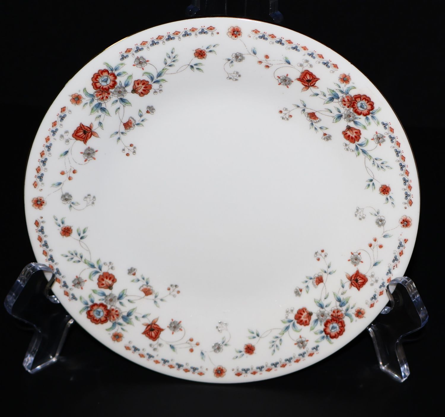 China Pearl Josephine Bread Plate with Platinum Trim – Liling China | Multiple Available