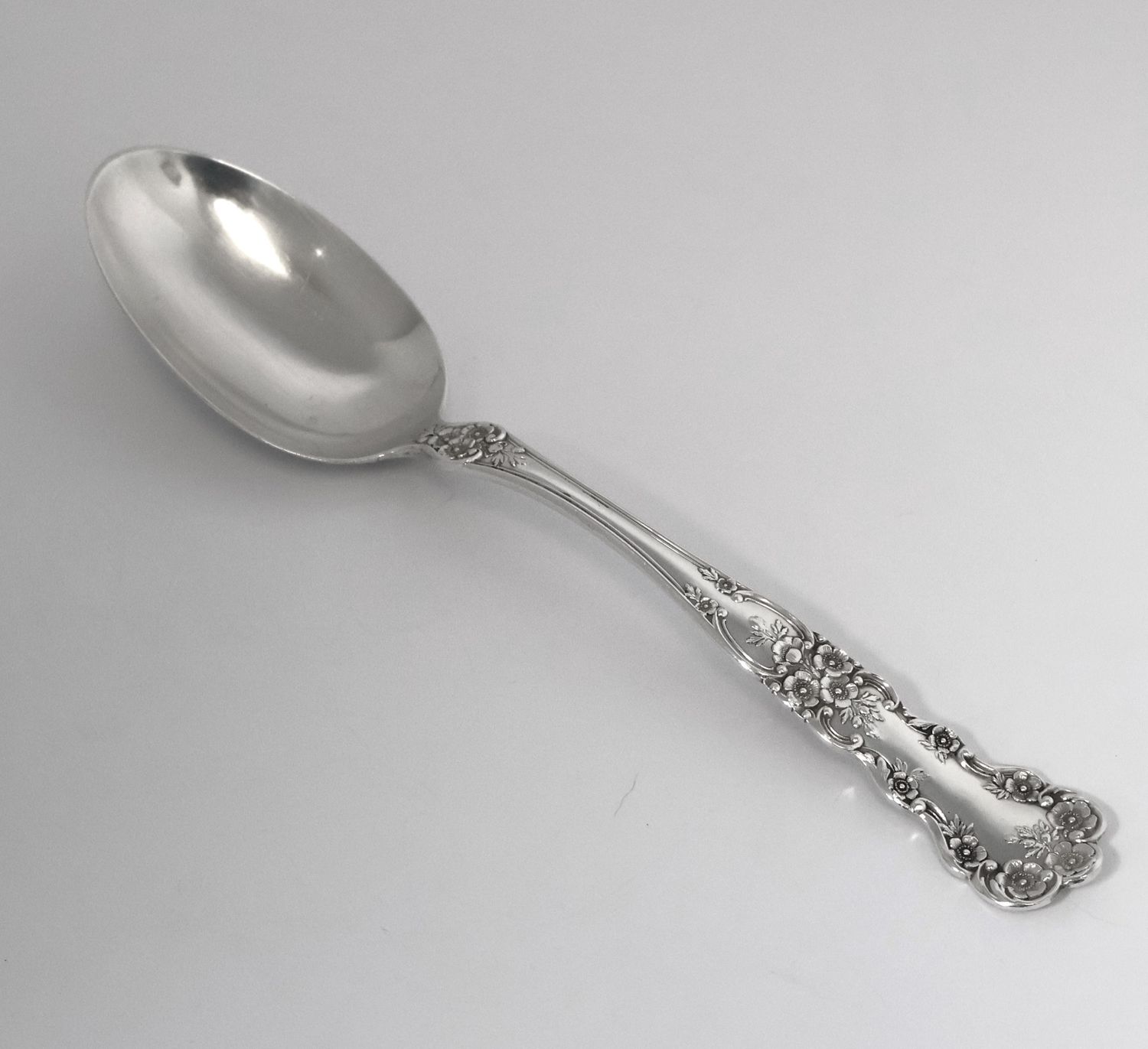 Gorham Buttercup Sterling Silver Large 8 3/8” Table Serving Spoon – Old Mark – No Monogram