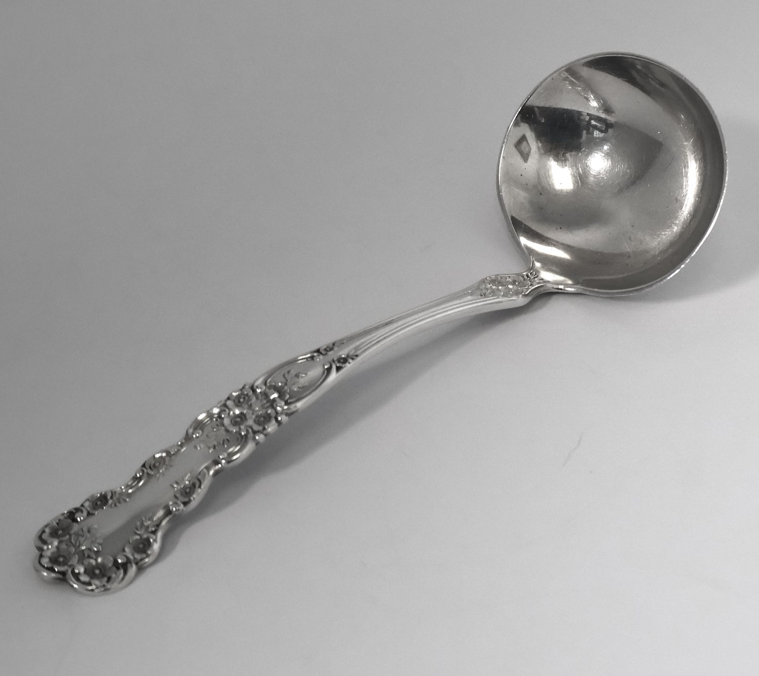 Gorham Buttercup Sterling Silver 6” Solid Gravy Ladle – Old Hallmark – No Monogram