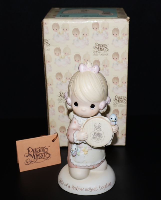 Precious Moments 1986 Figurine “Birds of A Feather Collect Together” (E-0006) with Original Box