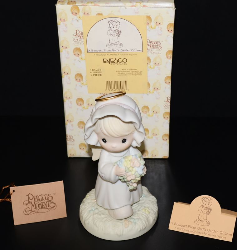 Precious Moments 1996 Figurine “A Bouquet From God’s Garden of Love” (184265) with Original Box