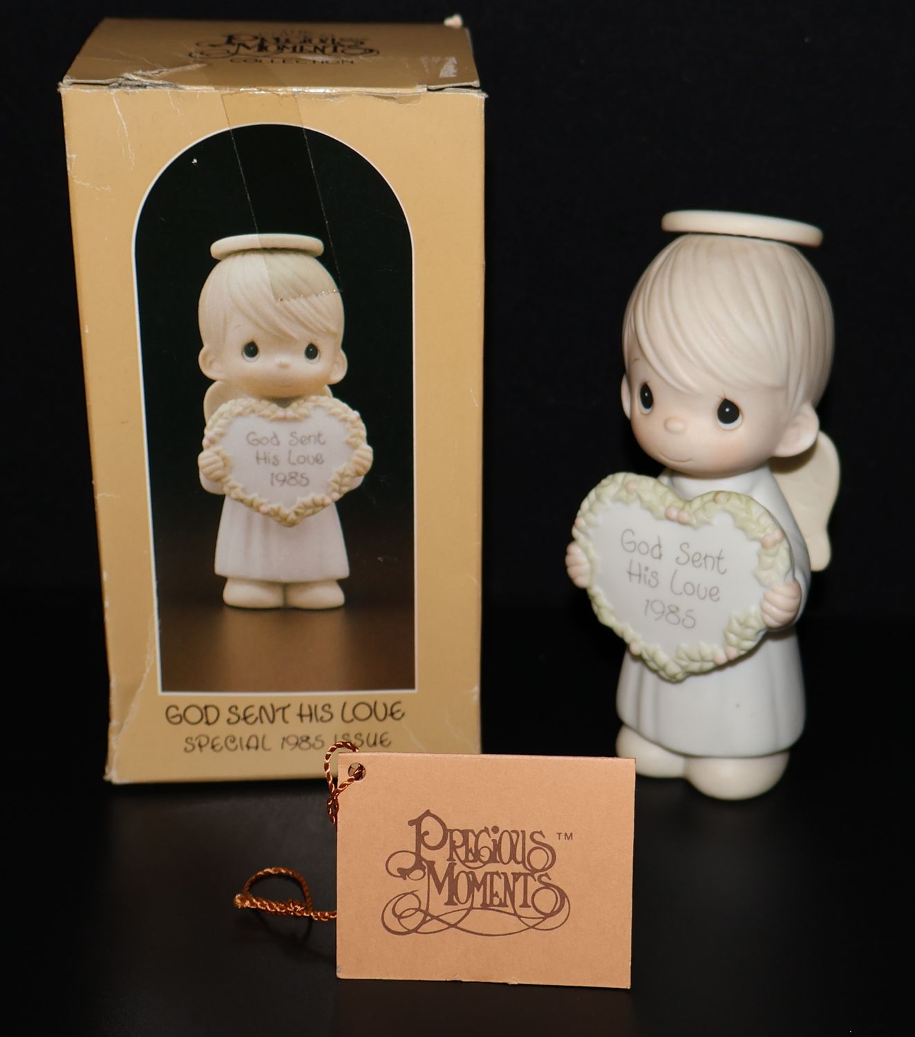 Precious Moments 1985 Figurine “God Sent His Love” (15881) with Original Box