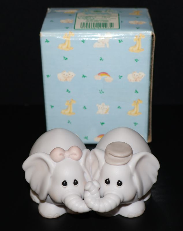 Precious Moments 1992 “Two by Two” Elephants Figurine #530131 with Original Box