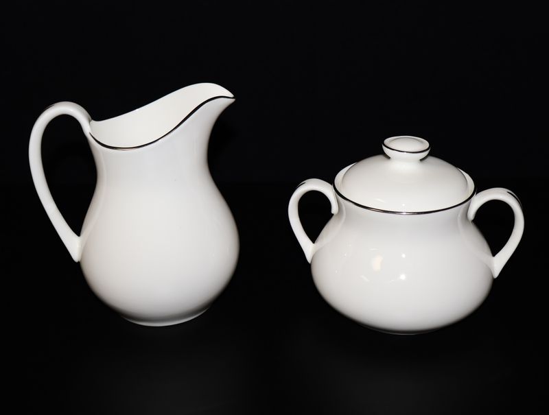 Royal Doulton Carousel 3-Piece Creamer &amp; Sugar Bowl with Lid | H4975 England