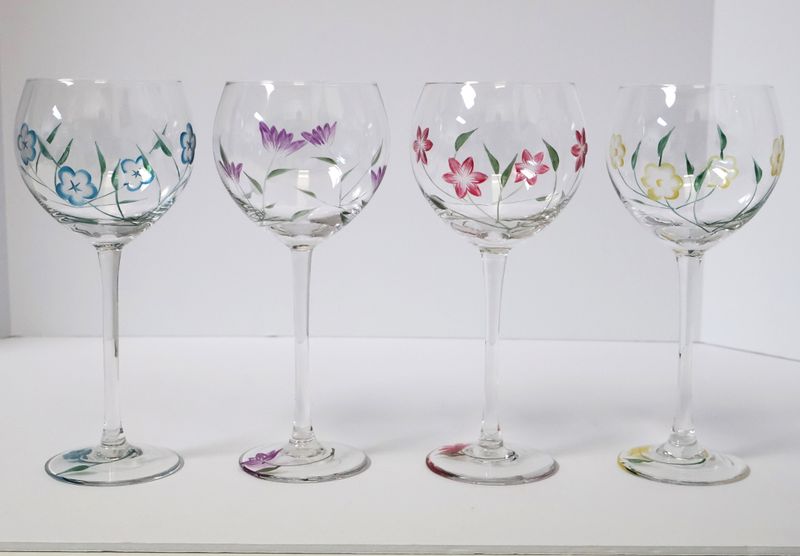 Lenox Floral Spirit Balloon Wine Glass Goblets – Set of 4 | Blue, Yellow, Purple &amp; Red