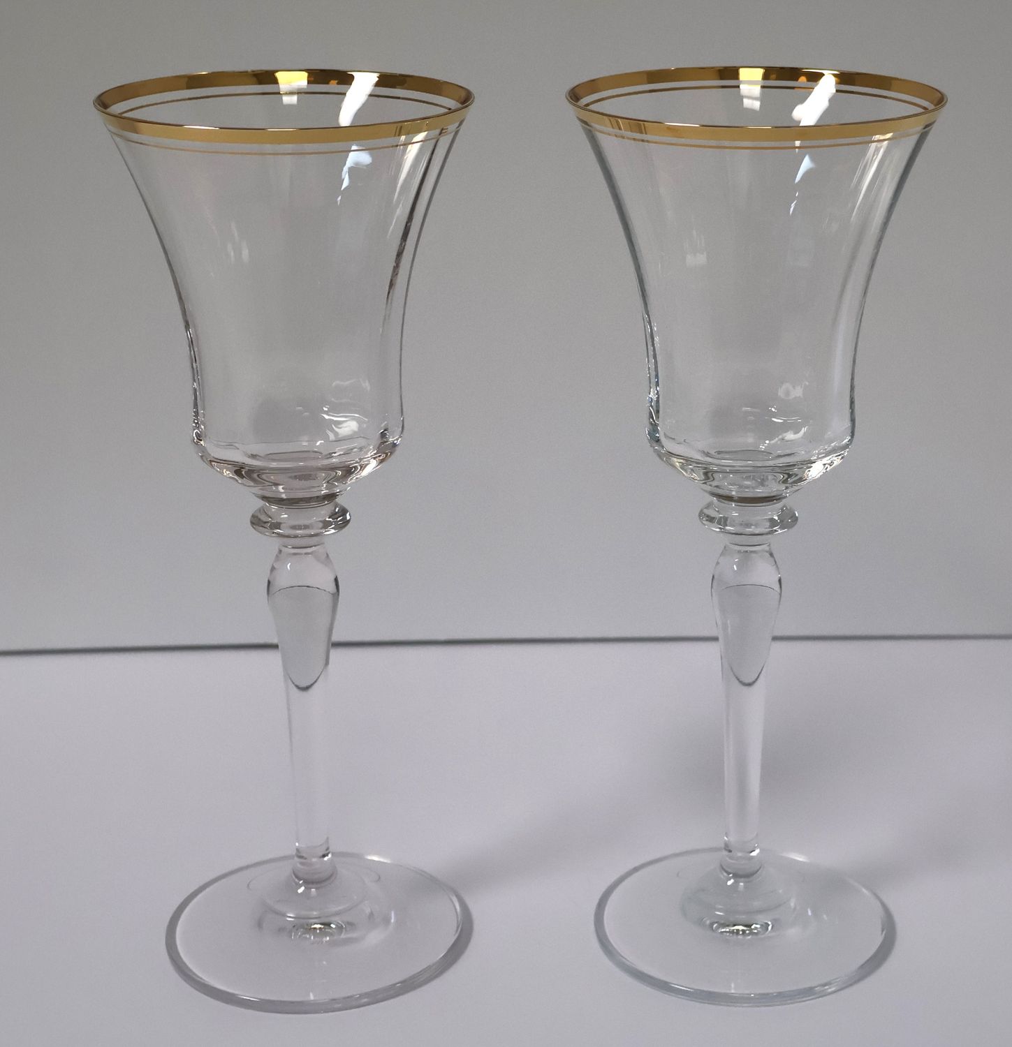 Mikasa Jamestown 9 1/8” Water Goblets – Set of 2 | Gold Trim