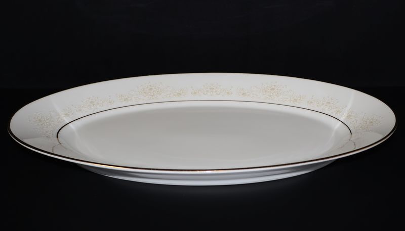 Noritake Dearest 14” Oval Serving Platter | Gold Trim