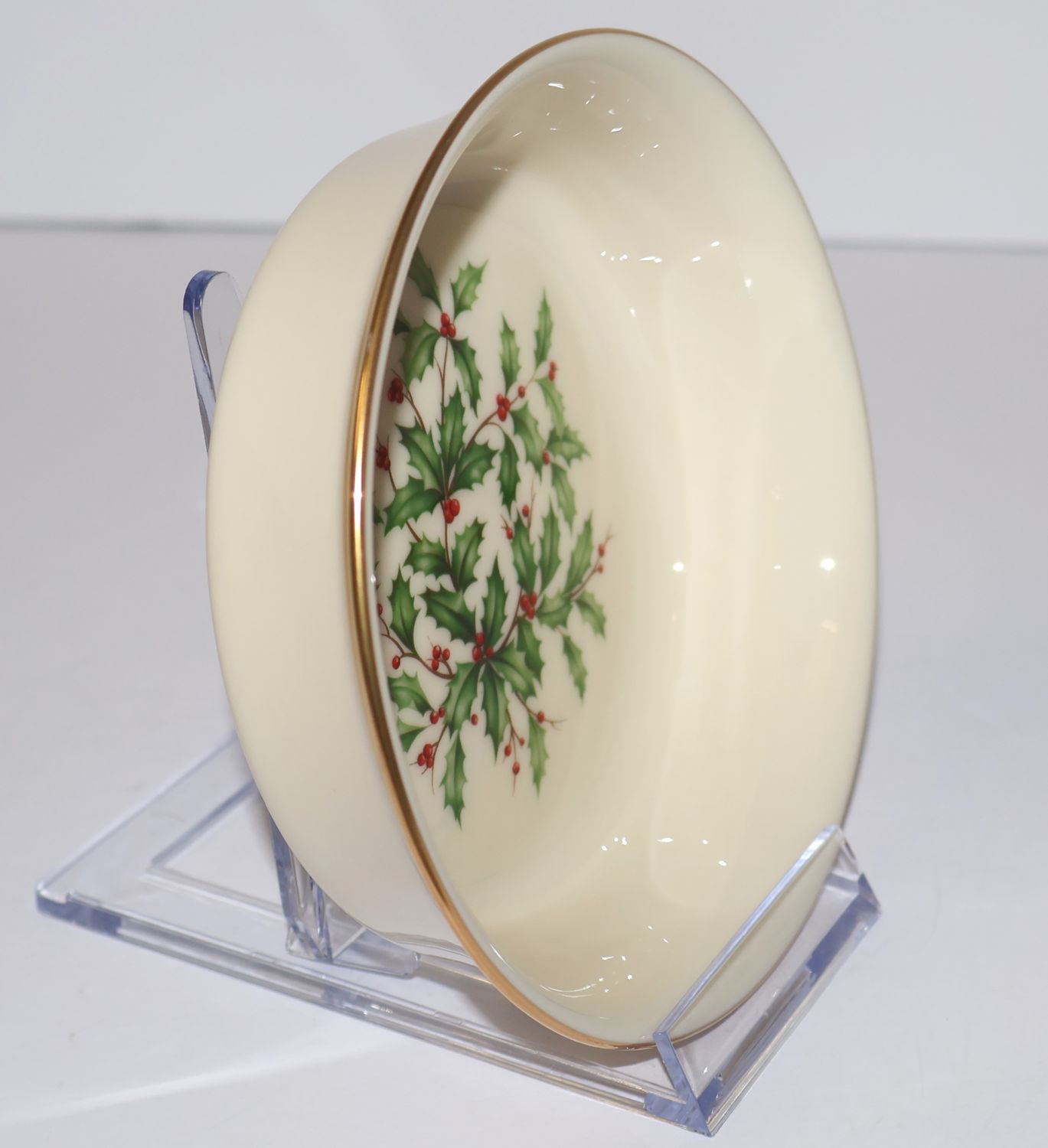 Lenox Holiday 5” Fruit / Dessert (Sauce) Bowl – Holly &amp; Berries | Made in the USA