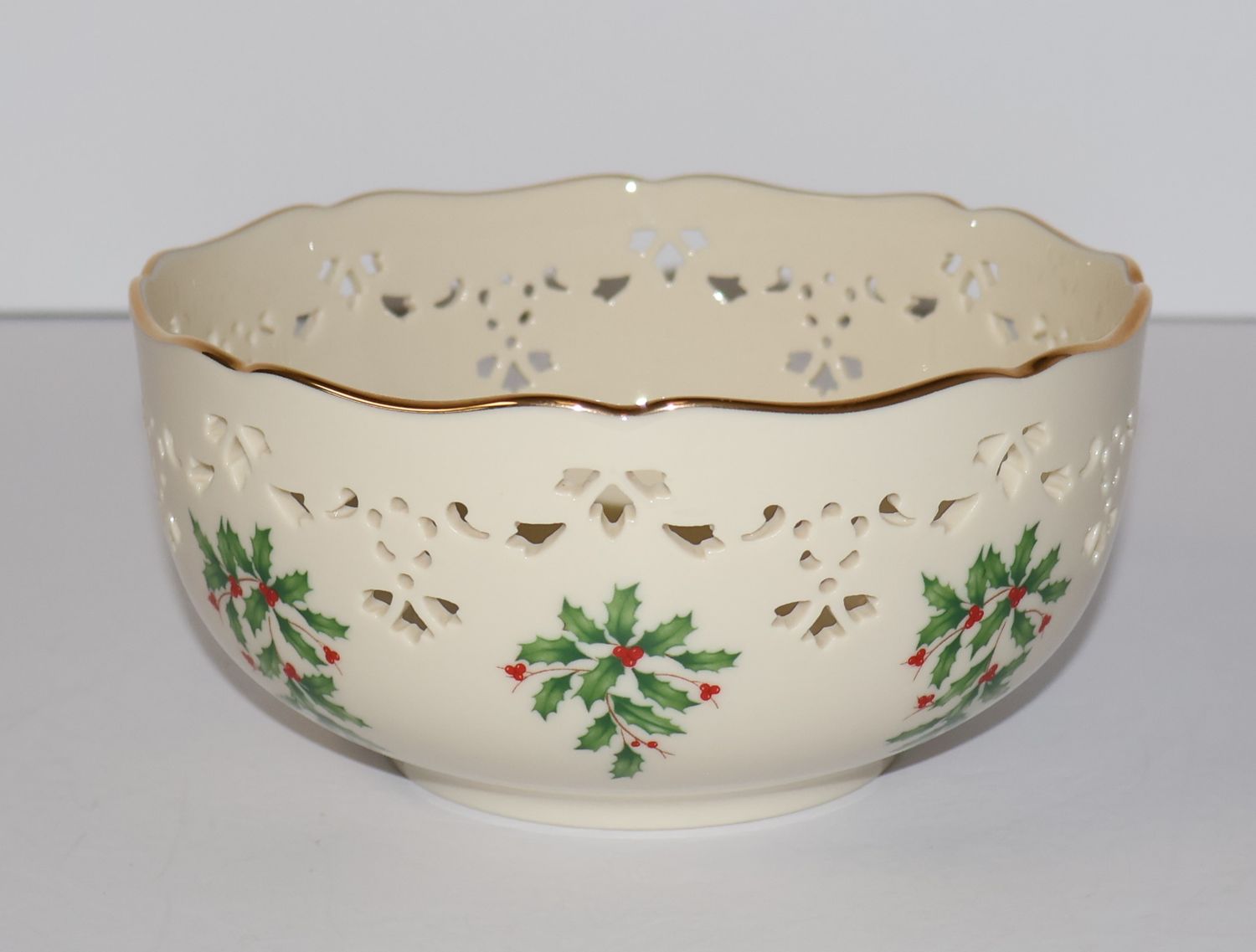 Lenox Holiday 6” Pierced All Purpose Serving Bowl – Holly &amp; Berries | Made in the USA