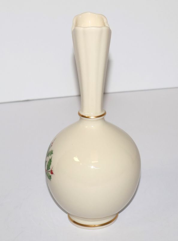 Lenox Holiday 8” Fluted Bulbous Vase – Holly &amp; Berries | Made in the USA