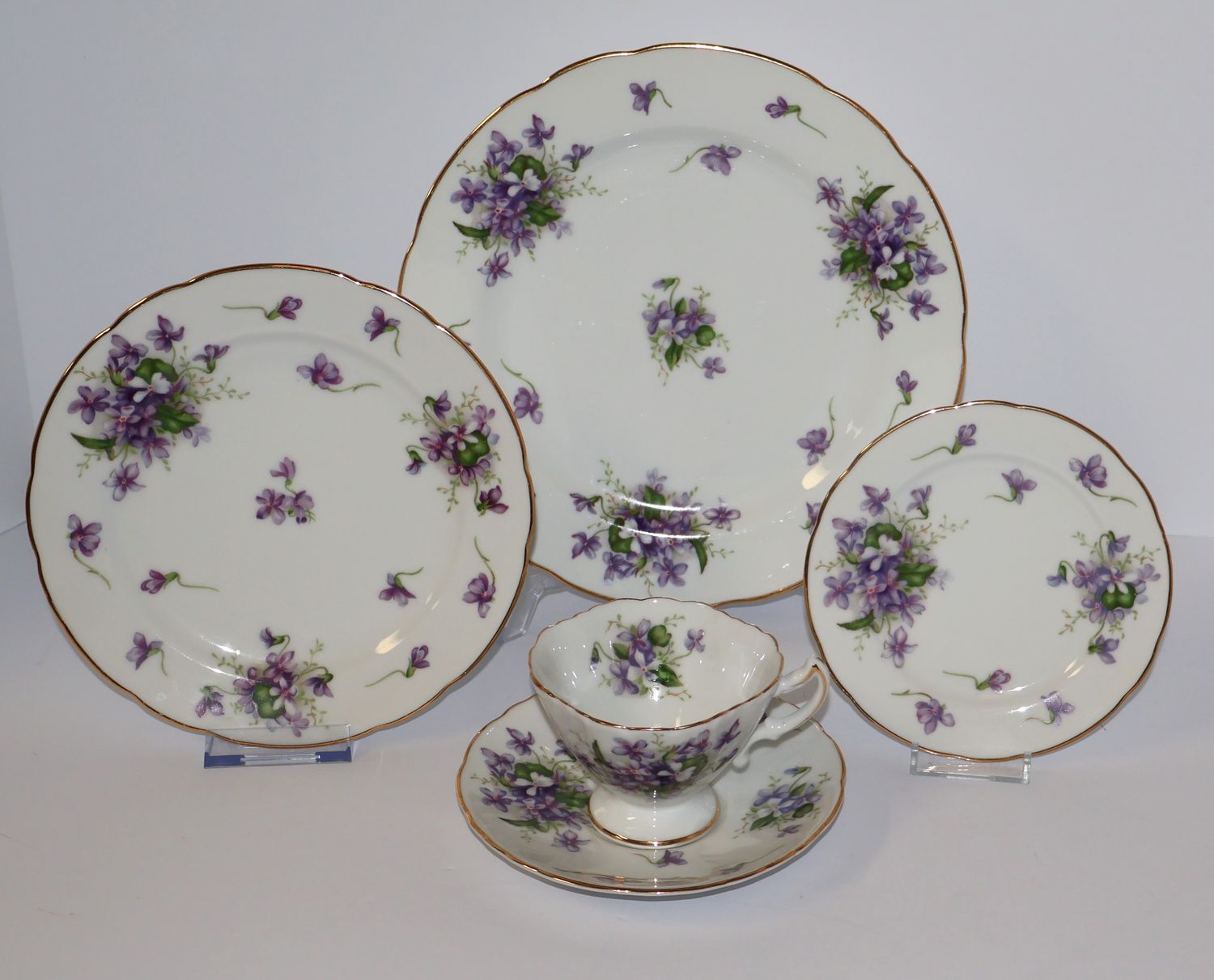 Rossetti Spring Violets 5-Piece Place Setting – Occupied Japan | Multiple Sets Available