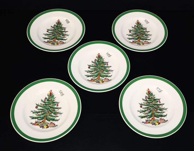 Spode Christmas Tree Bread Plates – Set of 5 | Made in England