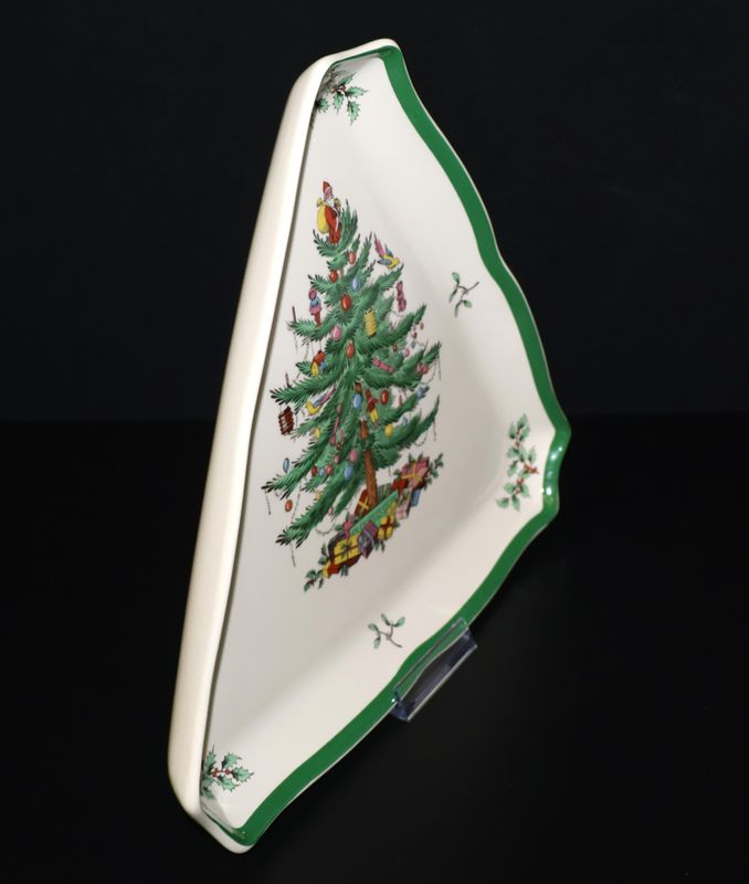 Spode Christmas Tree Large Triangle Serving Tray – 11 3/4” | Made in England