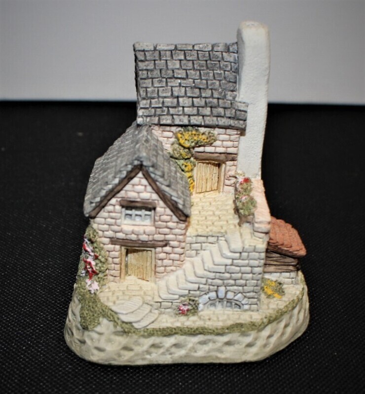David Winter "The Cobbler's Cottage" 1990 Collectors Guild Scene in Box with COA