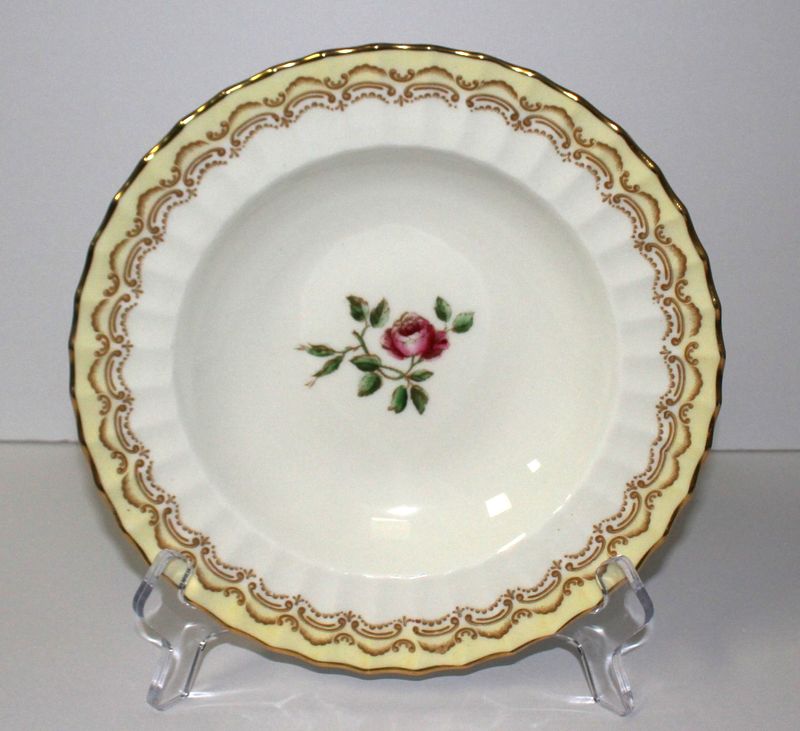 Royal Worcester CROMWELL 1937 Bone China 8 1/8” Rimmed Soup Bowl, England