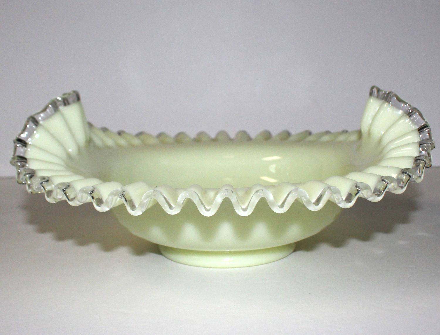 Vintage Fenton Clear Crest Custard Uranium Vaseline Glass Centerpiece Bowl UV 10 1/4”