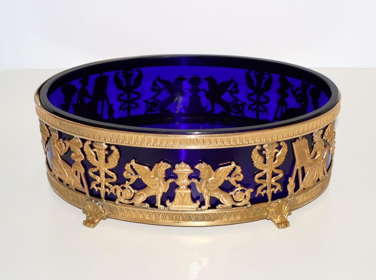 Antique French Louis XVI Gilt Bronze Centerpiece Bowl with Cobalt Crystal Liner – Charles-Louis Ezin, Paris | Late 19th Century Antique French Louis XVI Gilt Bronze Centerpiece Bowl with Cobalt Crystal Liner – Charles-Louis Ezin, Paris | Late 19th Century