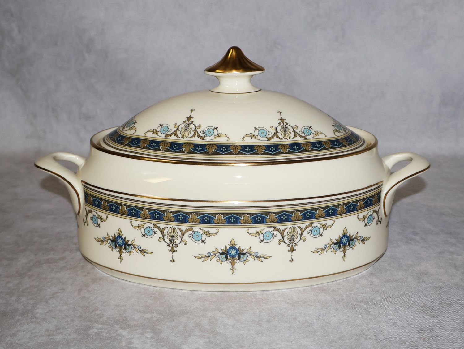 Minton Grasmere Blue 12” Oval Covered Vegetable Bowl Tureen Dish