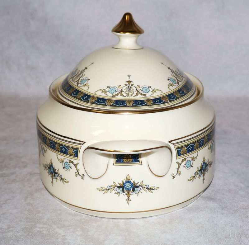 Minton Grasmere Blue 12” Oval Covered Vegetable Bowl Tureen Dish