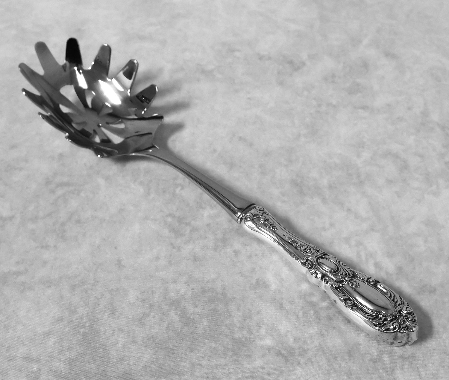 Towle King Richard Sterling Silver Pasta Server with Stainless Bowl | No Monogram