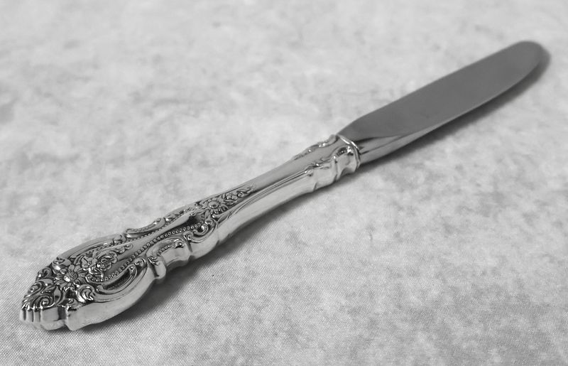 Wallace Grand Victorian Sterling Silver Butter Spreader 6 3/8” HH – Multiple Available