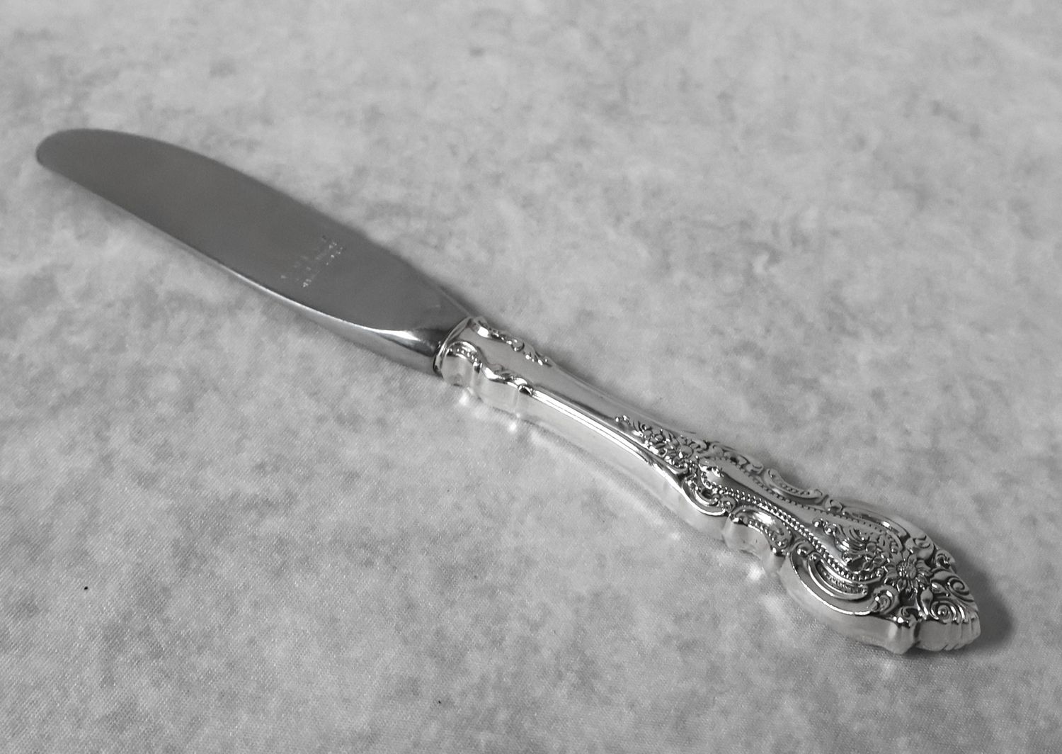 Wallace Grand Victorian Sterling Silver Butter Spreader 6 3/8” HH – Multiple Available