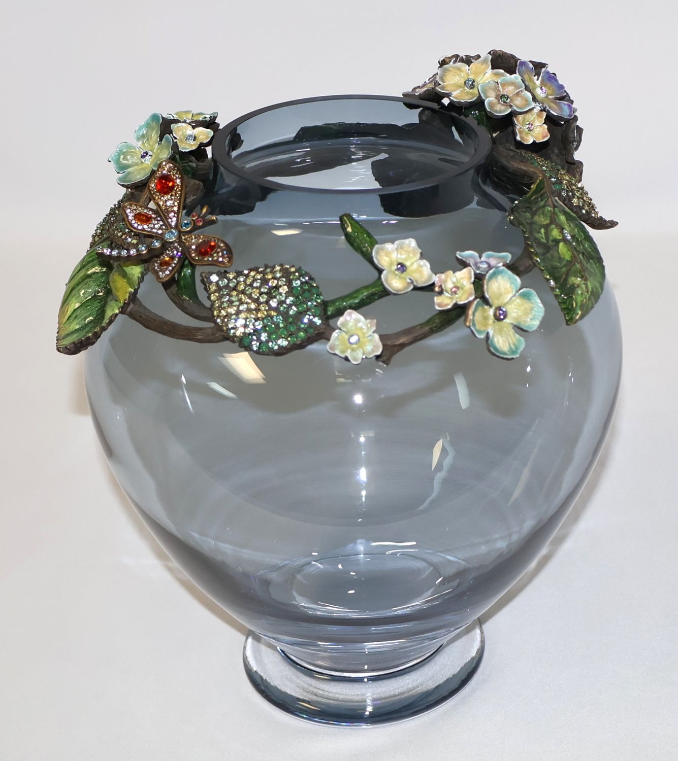 Jay Strongwater Hydrangea Dragonfly Blue Glass Vase 9” tall | Swarovski Crystal &amp; Enamel Collar